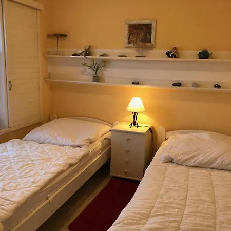 Wiesenstr Fewo Werder Hébergement de vacances *